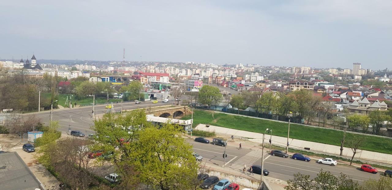 Stone Bridge Studio Iasi Buitenkant foto